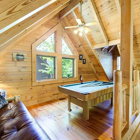 Bear Naked Villa